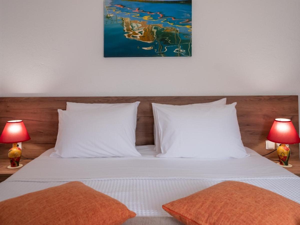 Atalanti Seaside Junior Suites Keratokampos Extérieur photo