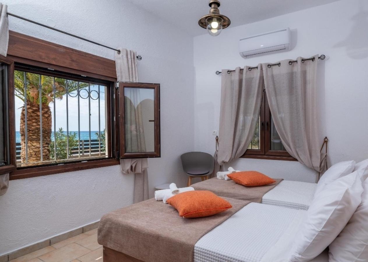 Atalanti Seaside Junior Suites Keratokampos Extérieur photo